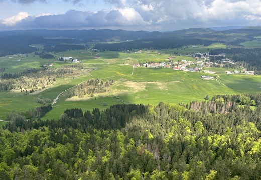 23-05-23 10-42-21 5575